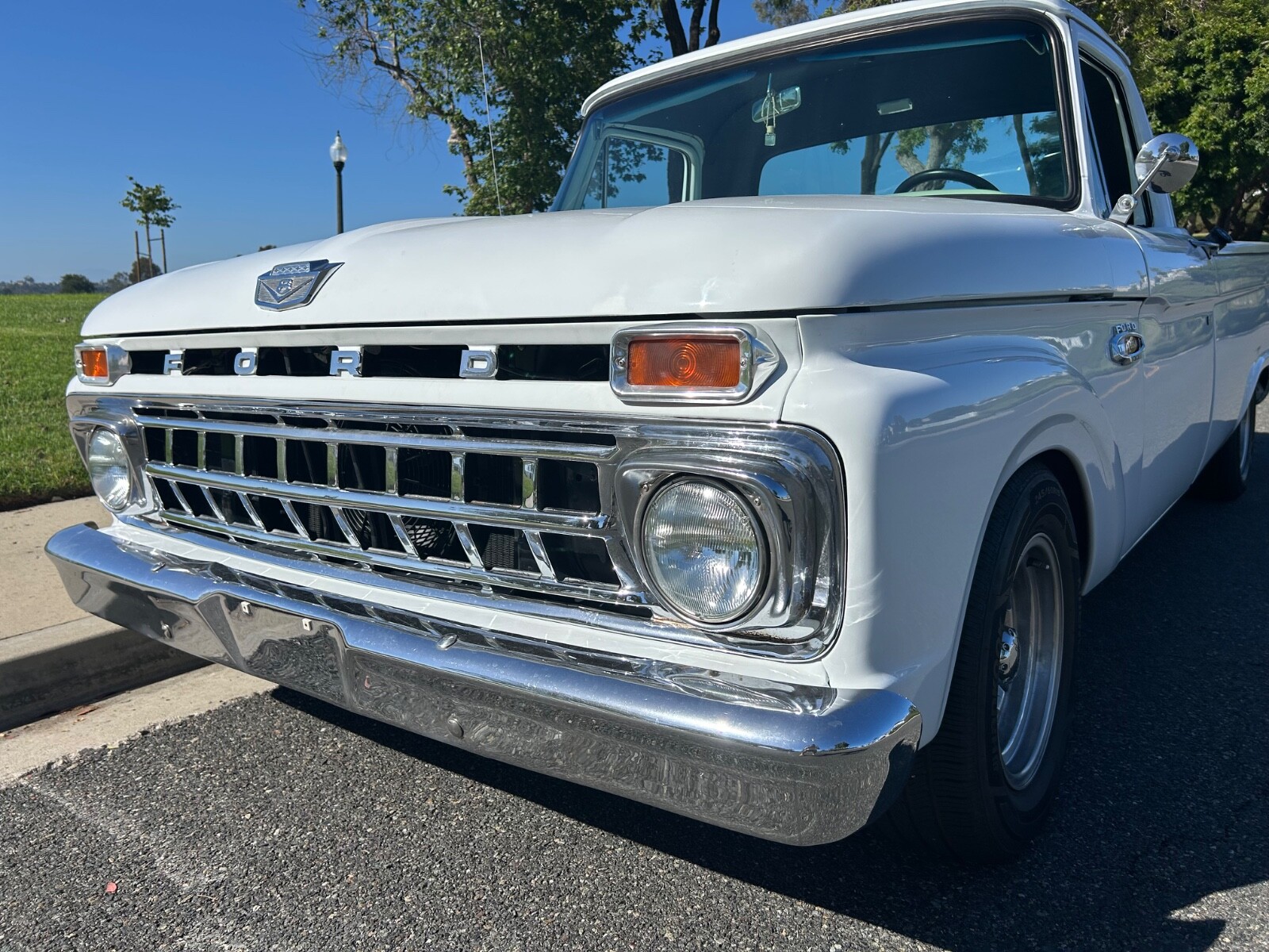 Ford-F-100-1965