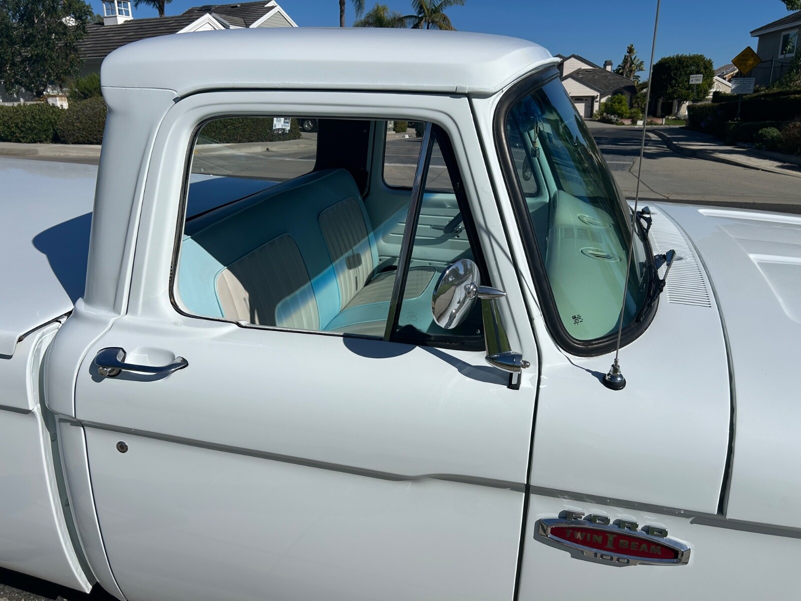 Ford-F-100-1965-6