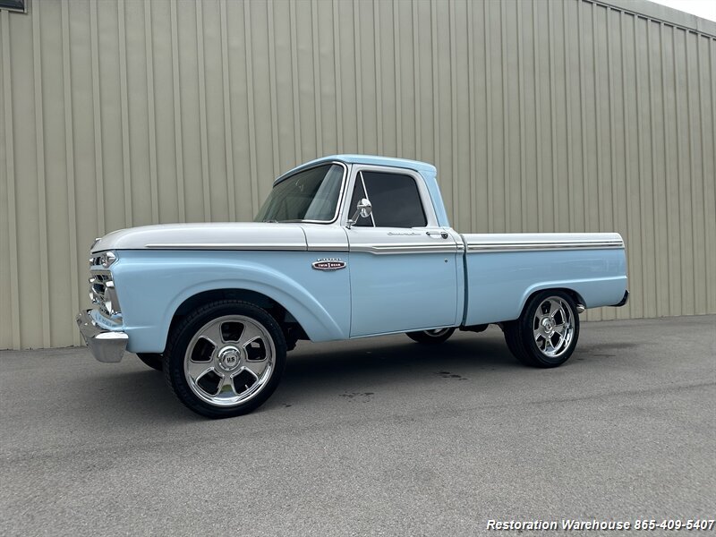 Ford F-100 1966 --
