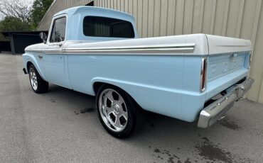 Ford-F-100-1966-7