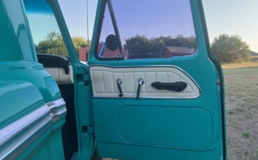 Ford-F-100-1966-Standard-Cab-Pickup-13