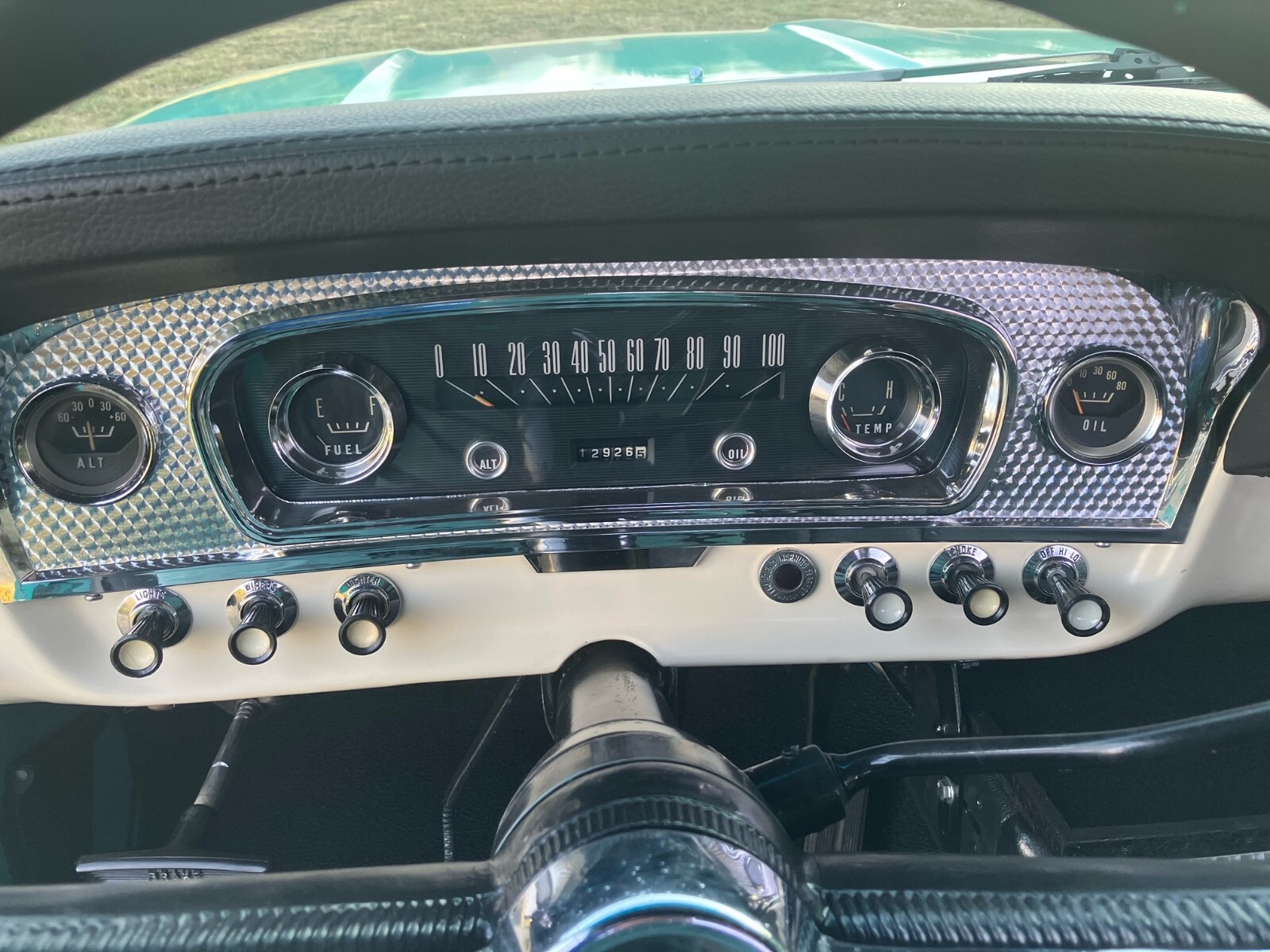 Ford-F-100-1966-Standard-Cab-Pickup-15