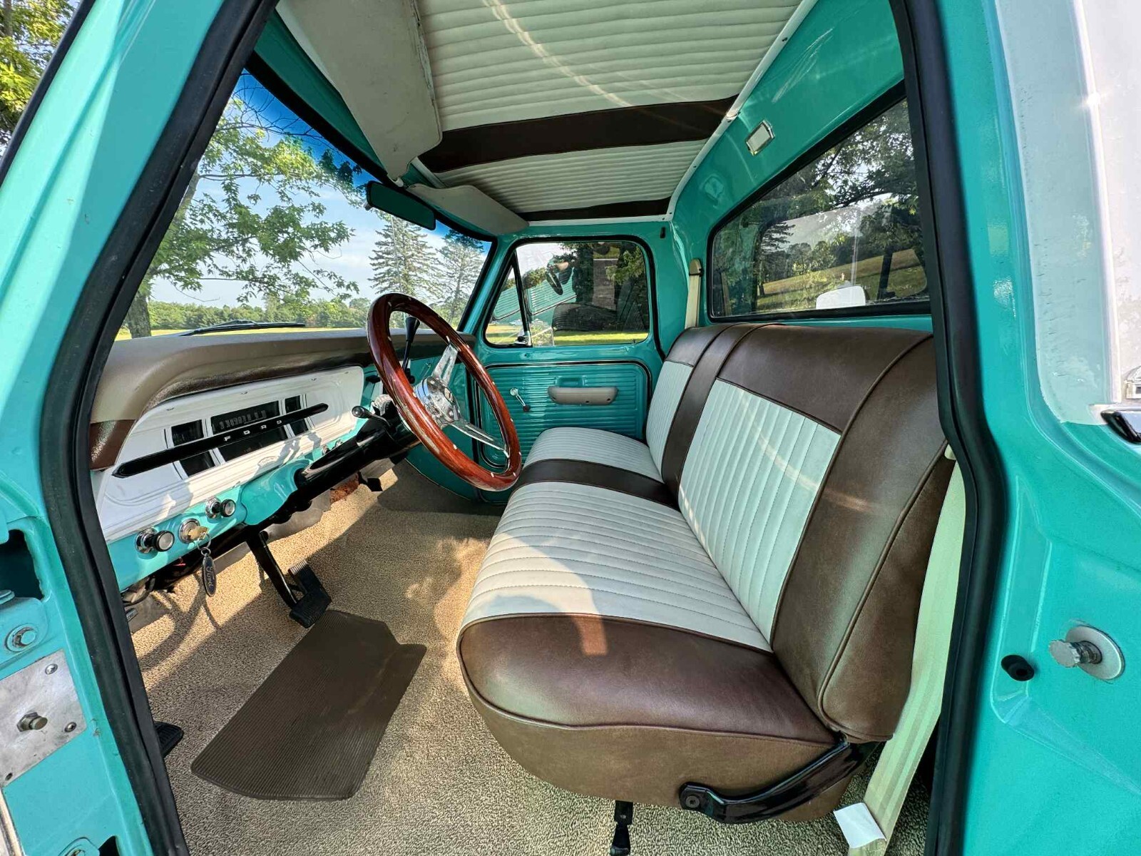 Ford-F-100-1968-Pickup-Truck-14