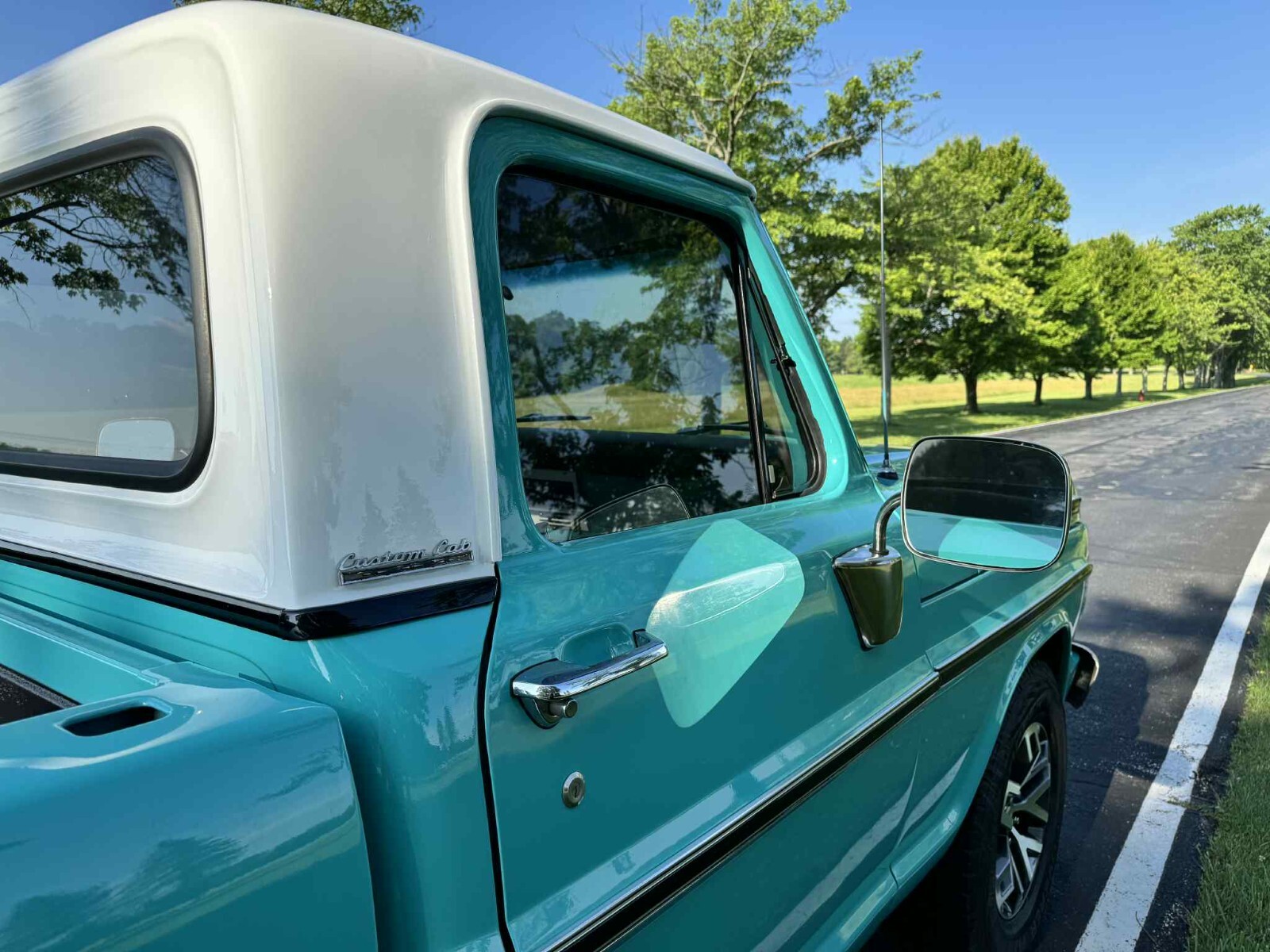 Ford-F-100-1968-Pickup-Truck-17