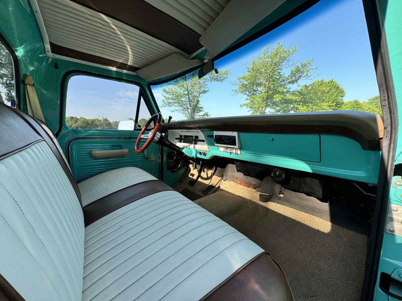 Ford-F-100-1968-Pickup-Truck-19