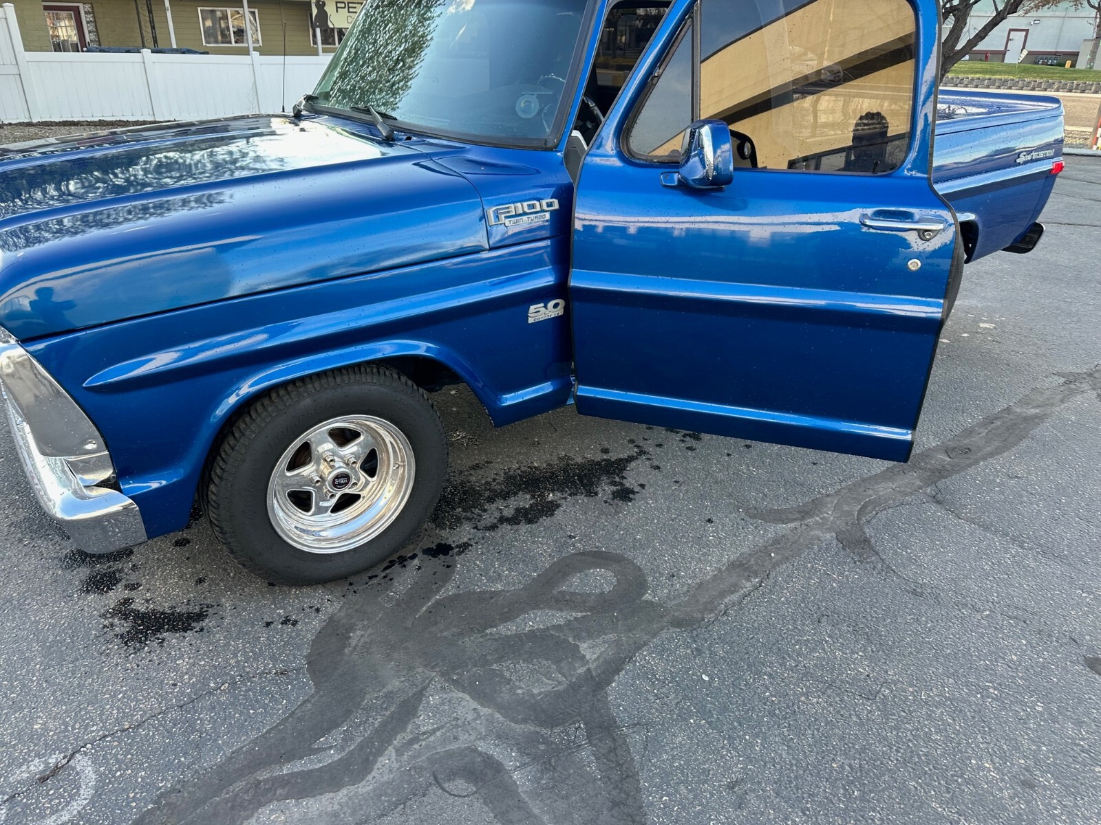 Ford-F-100-1968-Pickup-Truck-3