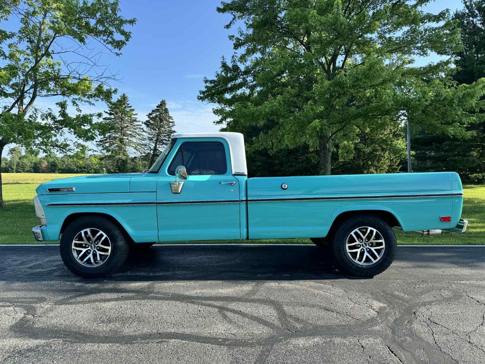 Ford-F-100-1968-Pickup-Truck-6