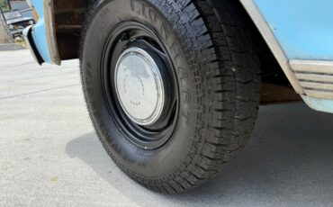 Ford-F-100-1970-Flatbed-Pickup-3