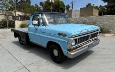 Ford-F-100-1970-Flatbed-Pickup