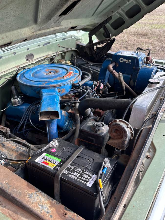 Ford-F-100-farm-amp-ranch-special-1969-green-15