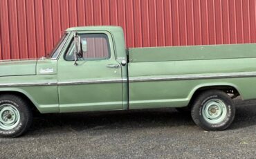 Ford-F-100-farm-amp-ranch-special-1969-green-2