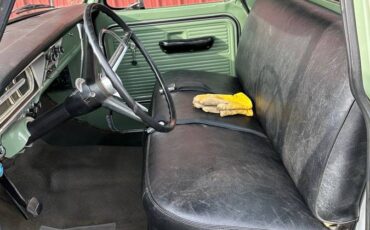 Ford-F-100-farm-amp-ranch-special-1969-green-5