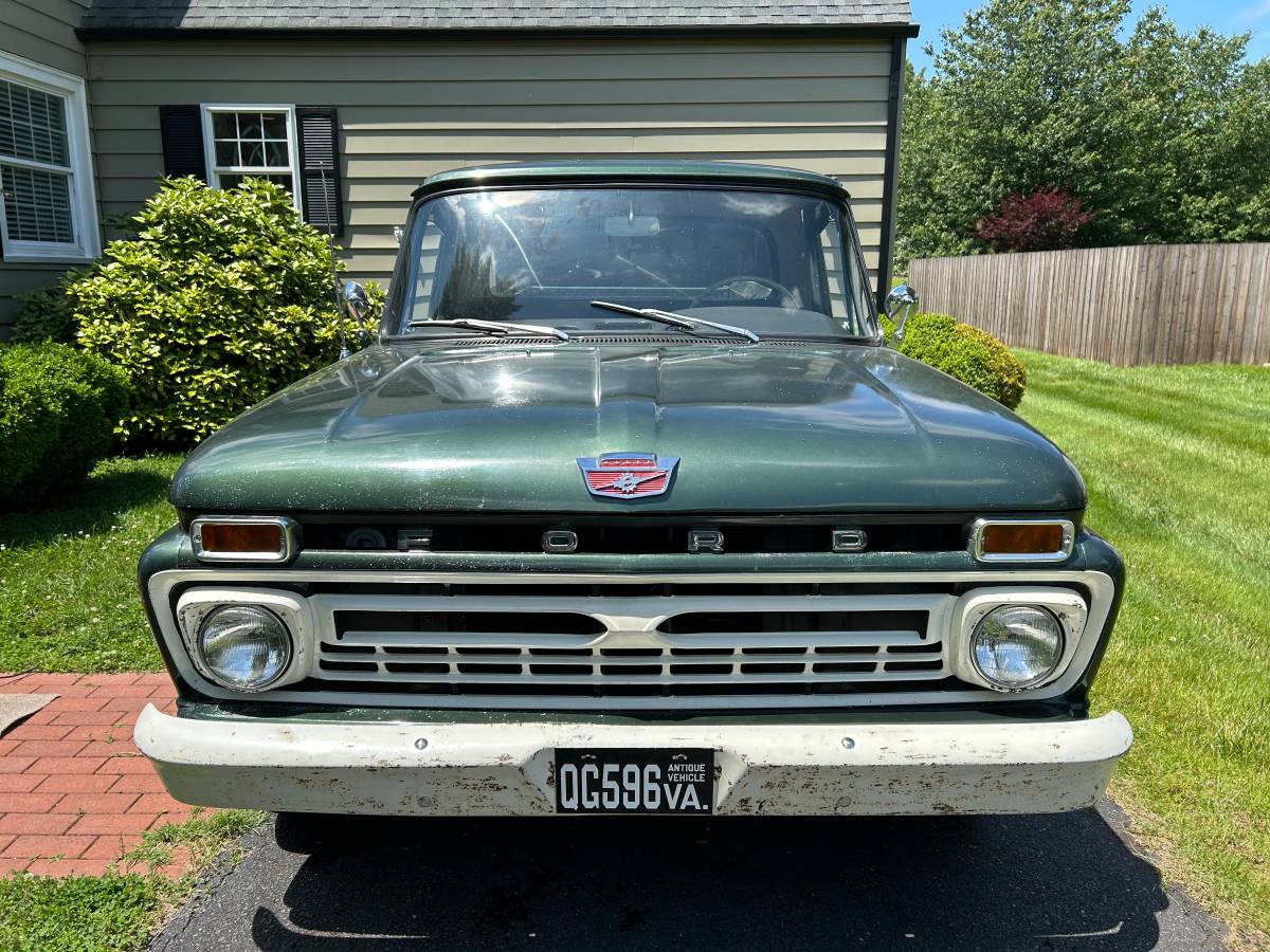 Ford-F-100-stepside-1966-green-2