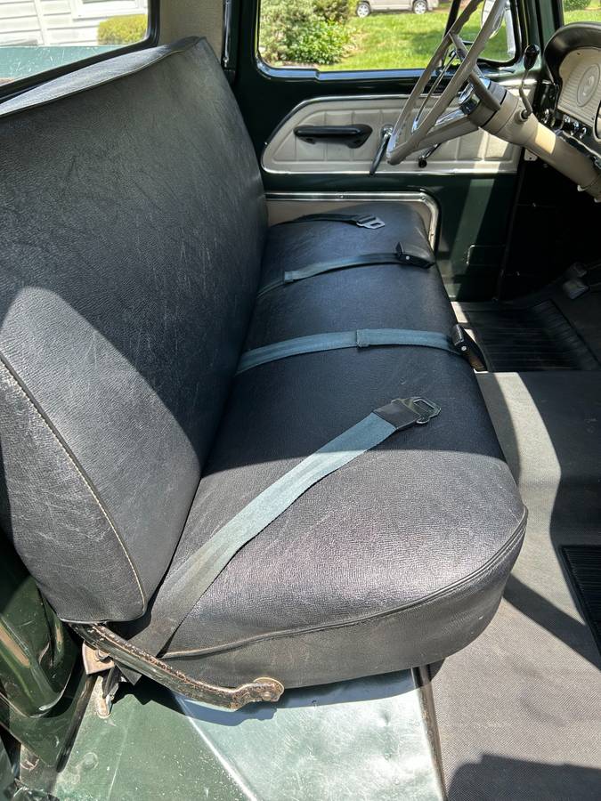 Ford-F-100-stepside-1966-green-7