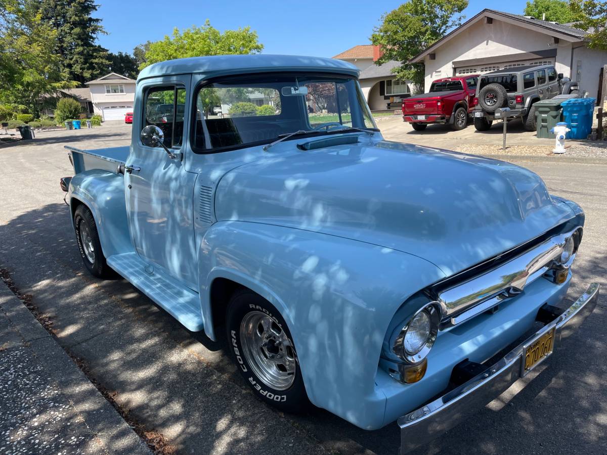 Ford-F-100-truck-1956-blue-6