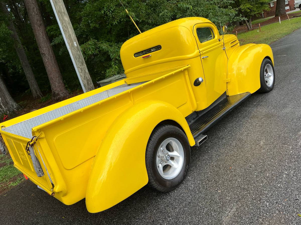 Ford-F-150-1946-yellow-13