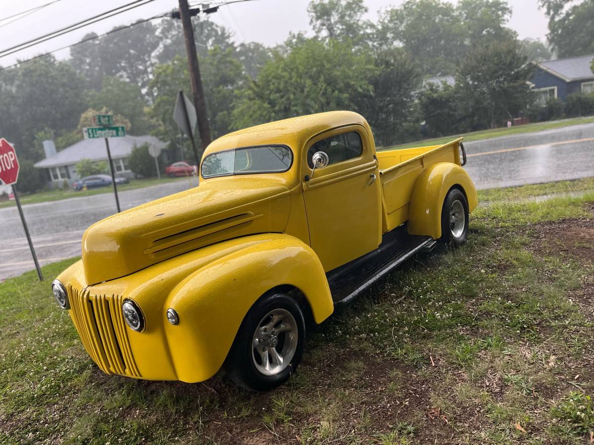 Ford-F-150-1946-yellow-15