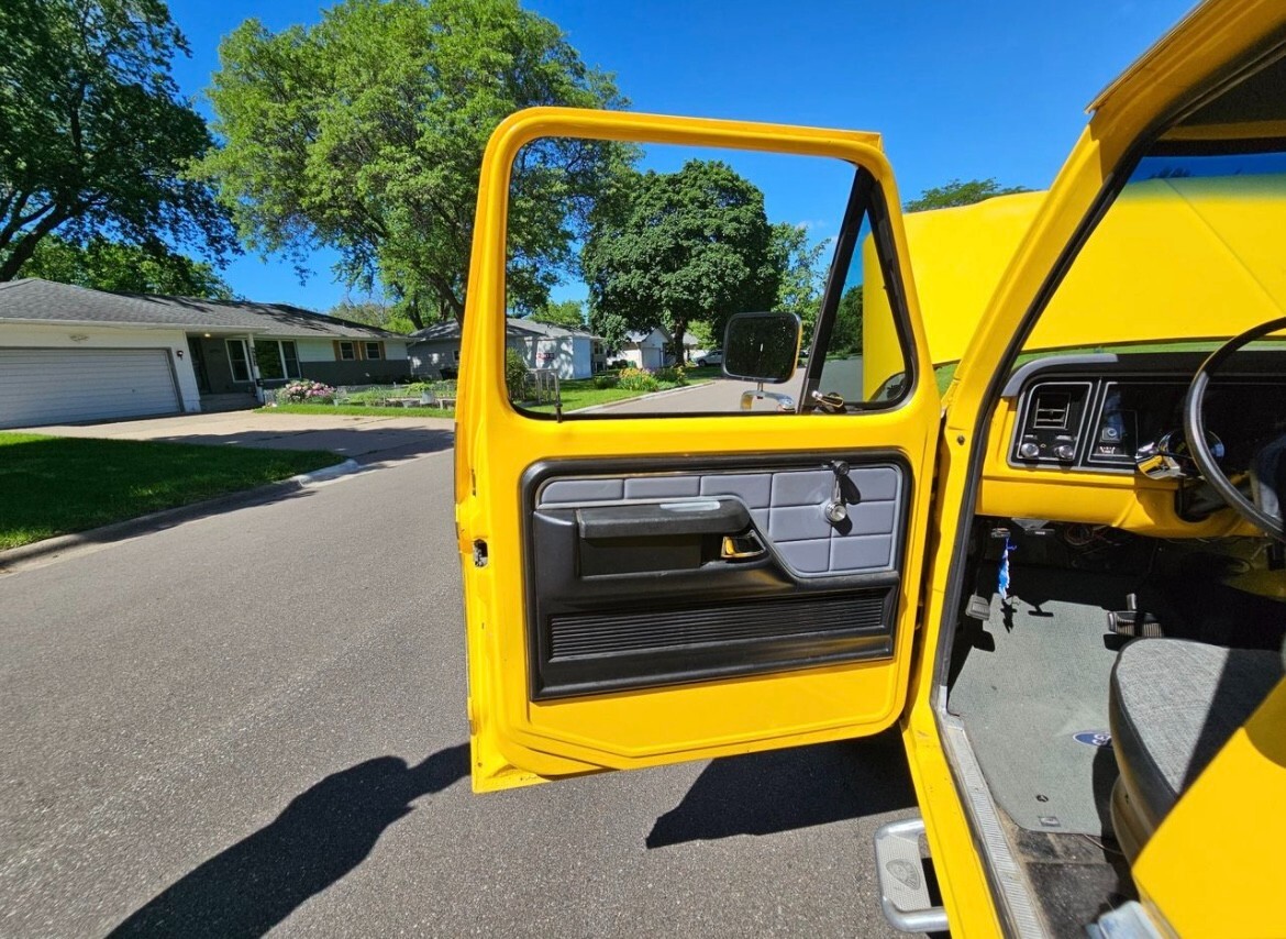 Ford-F-150-1976-Standard-Cab-Pickup-15