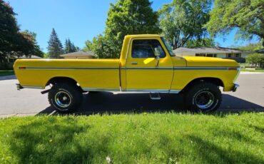 Ford-F-150-1976-Standard-Cab-Pickup