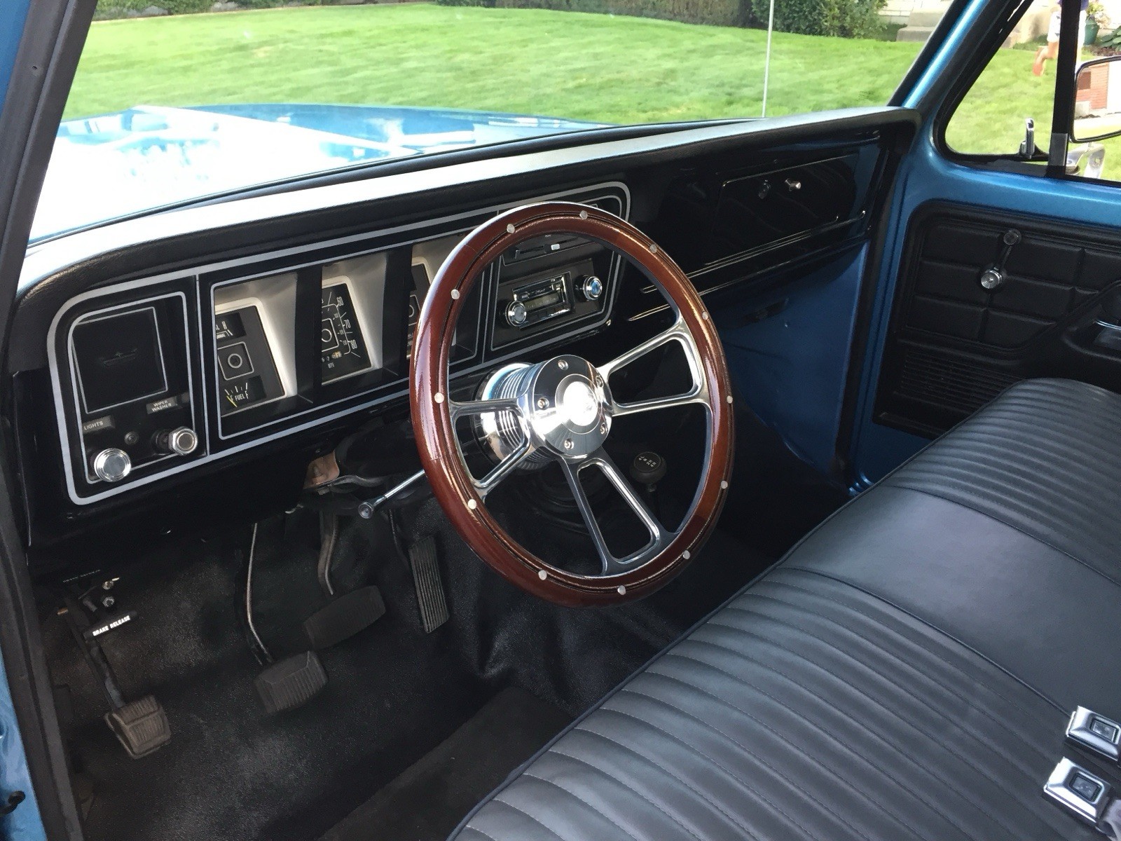 Ford-F-150-1978-Standard-Cab-Pickup-13