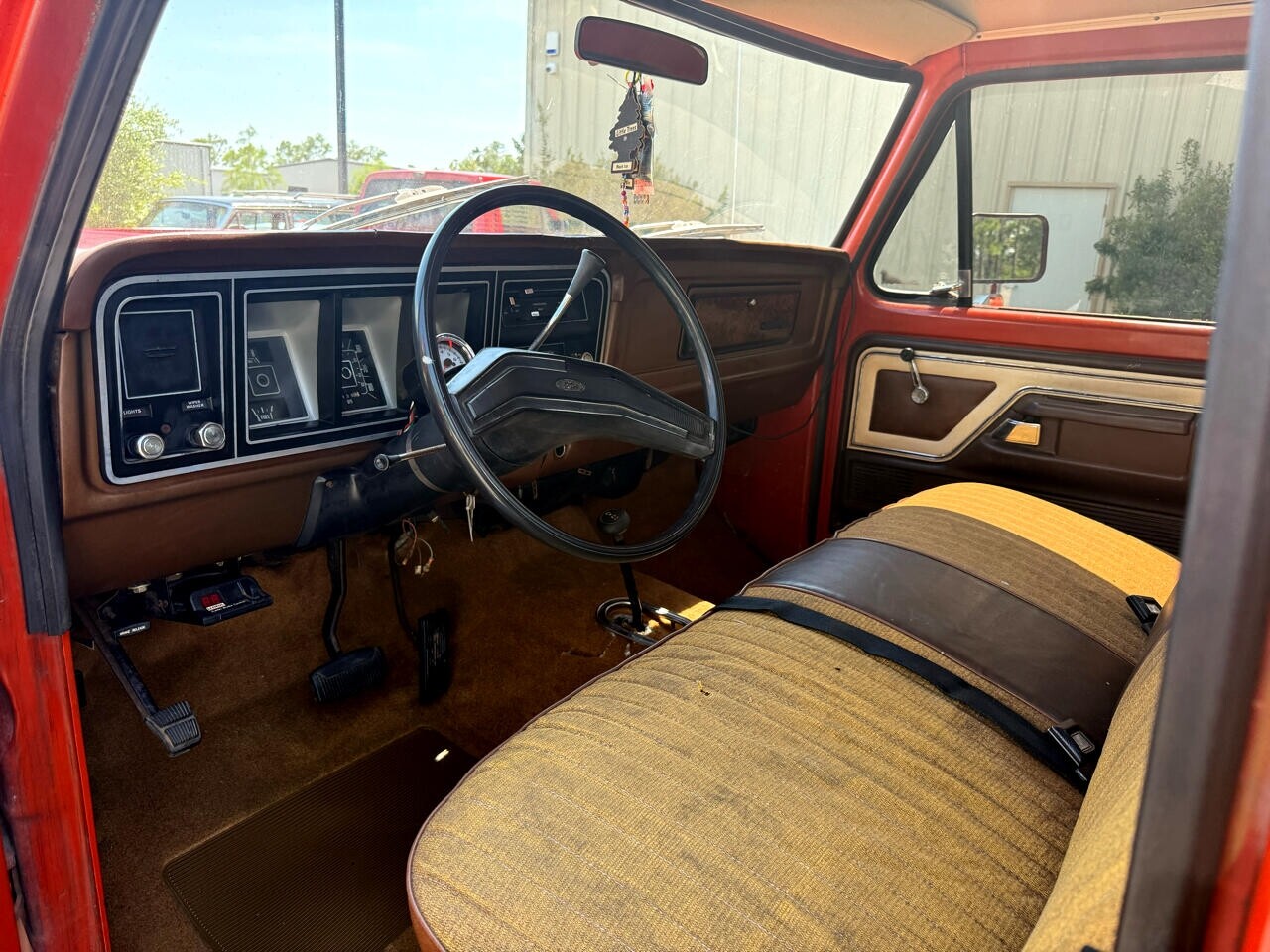 Ford-F-150-1978-Truck-30
