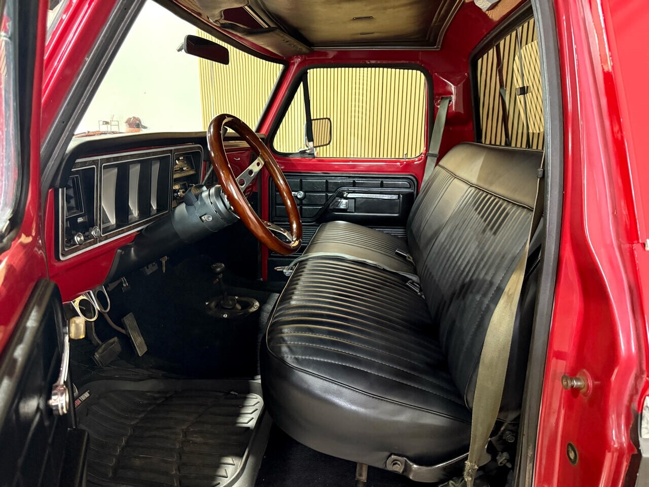 Ford-F-150-1979-Pickup-Truck-15