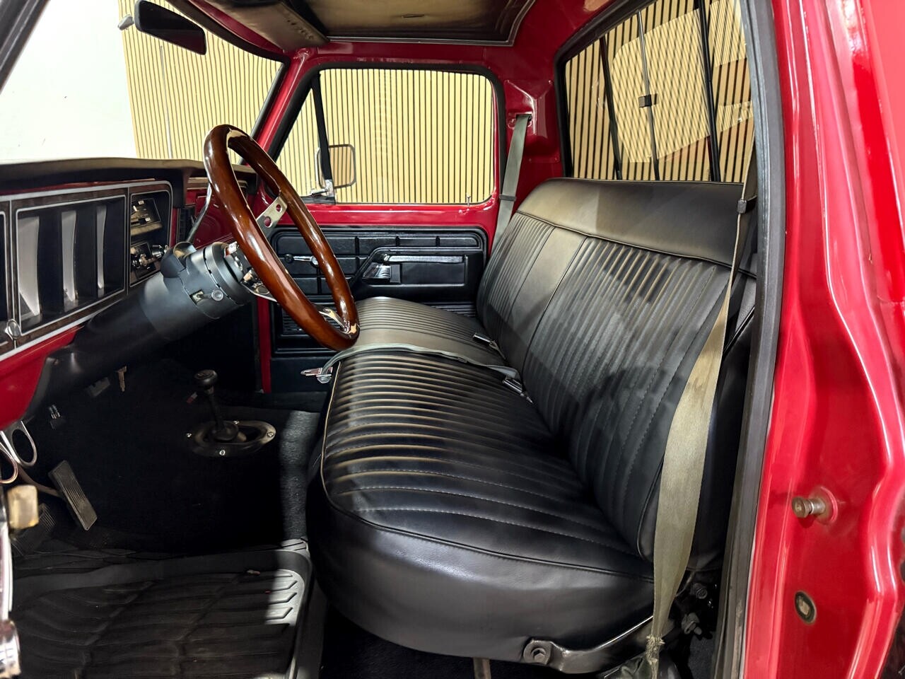Ford-F-150-1979-Pickup-Truck-16