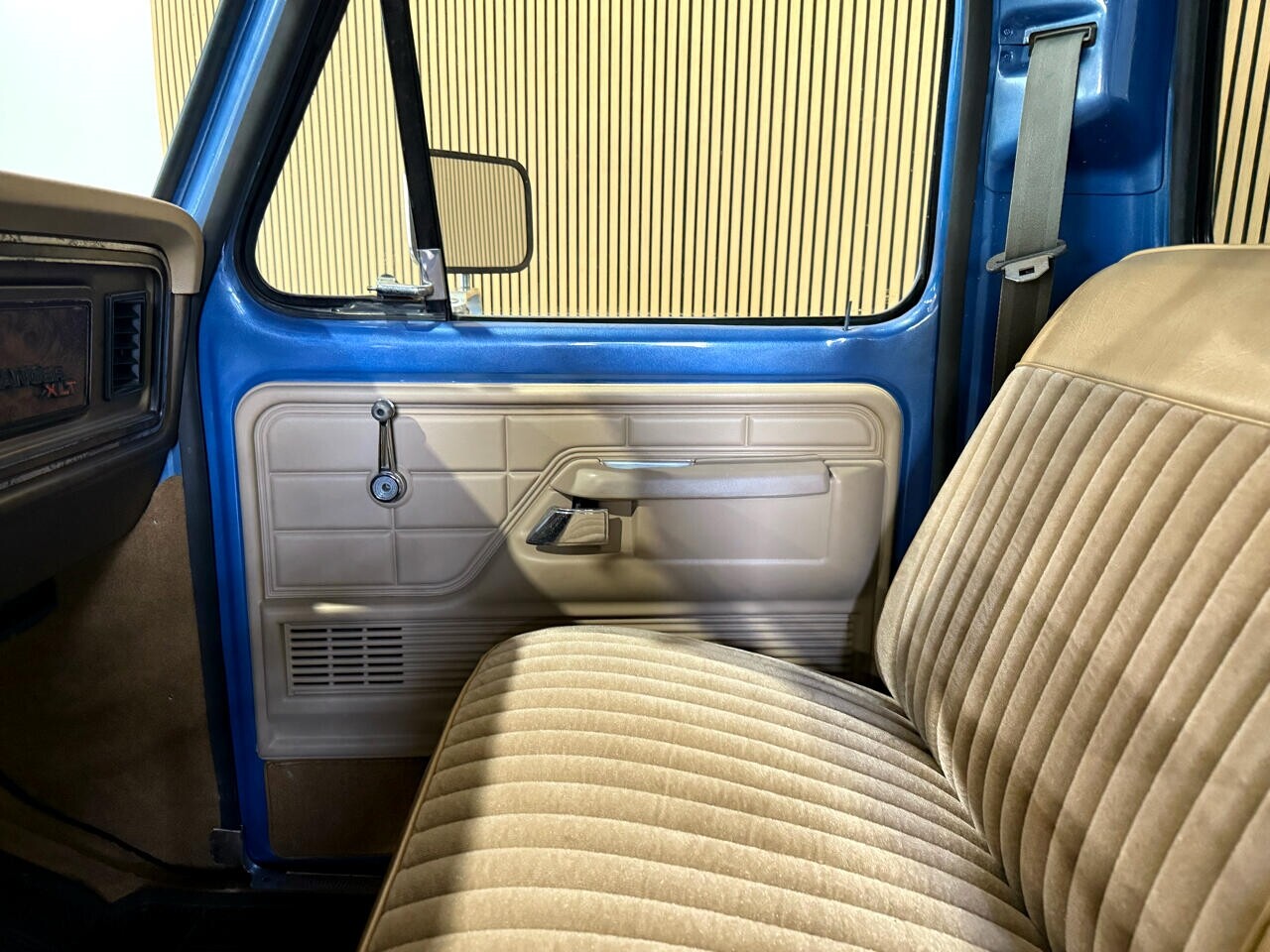 Ford-F-150-1979-Pickup-Truck-28