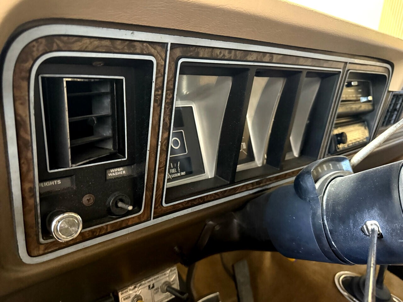 Ford-F-150-1979-Pickup-Truck-33