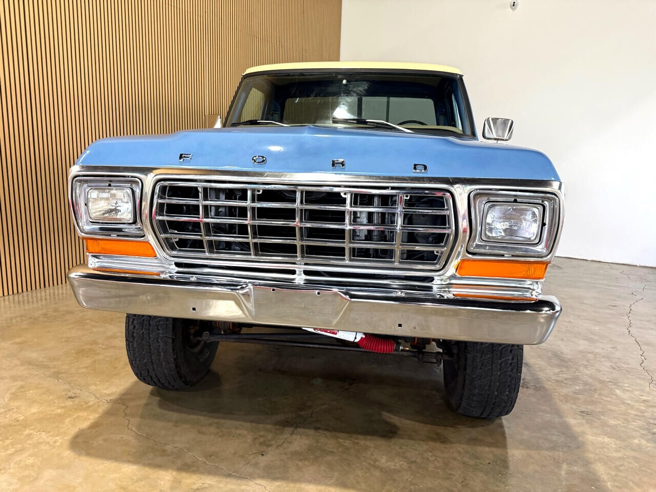 Ford-F-150-1979-Pickup-Truck-5