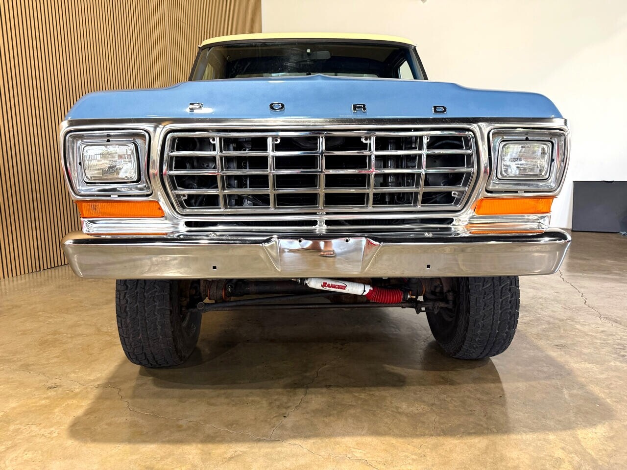 Ford-F-150-1979-Pickup-Truck-6