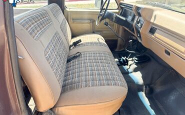 Ford-F-150-1983-Standard-Cab-Pickup-14