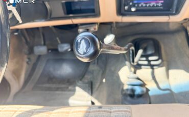 Ford-F-150-1983-Standard-Cab-Pickup-16