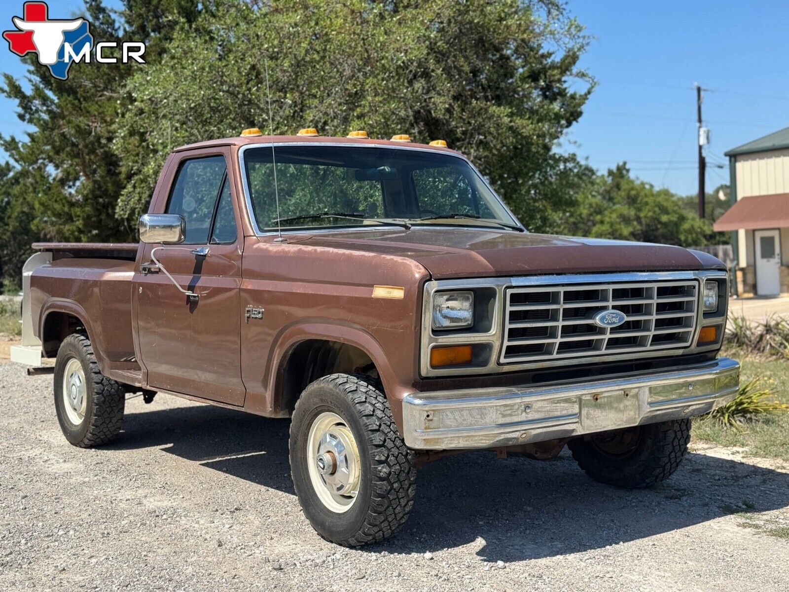 Ford-F-150-1983-Standard-Cab-Pickup-23