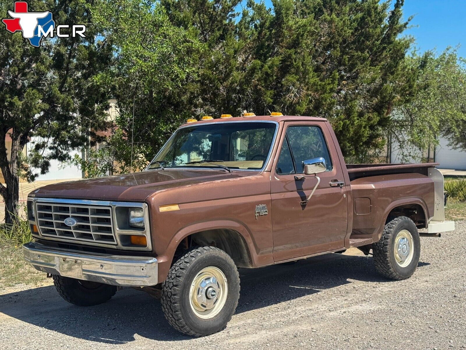 Ford-F-150-1983-Standard-Cab-Pickup-24