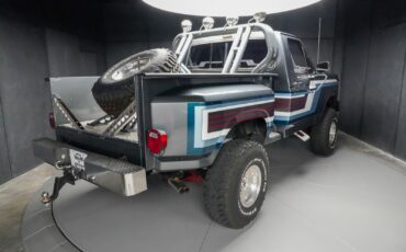 Ford-F-150-1983-Truck-24
