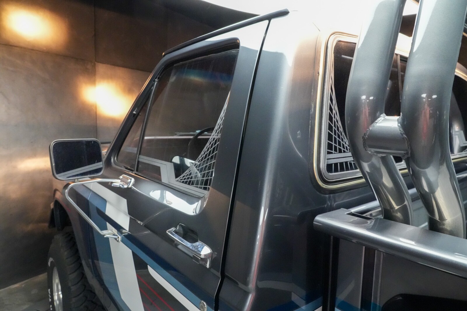 Ford-F-150-1983-Truck-32