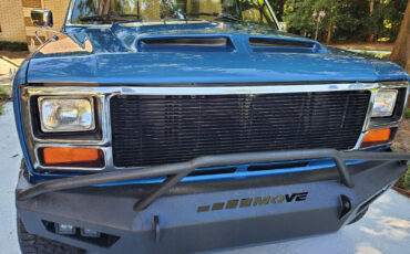 Ford-F-150-1984-Pickup-Truck-3