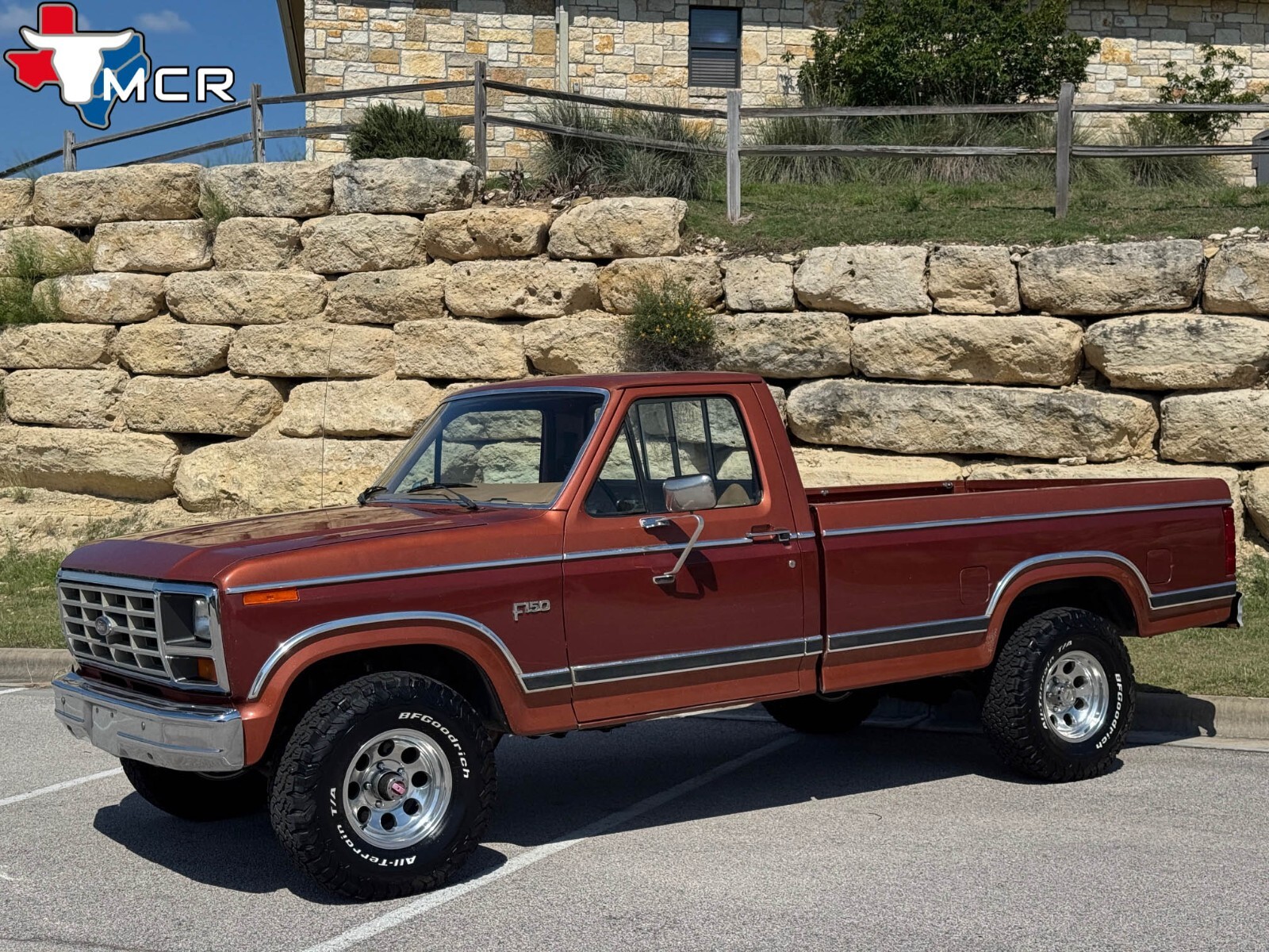 Ford-F-150-1984-Standard-Cab-Pickup-10