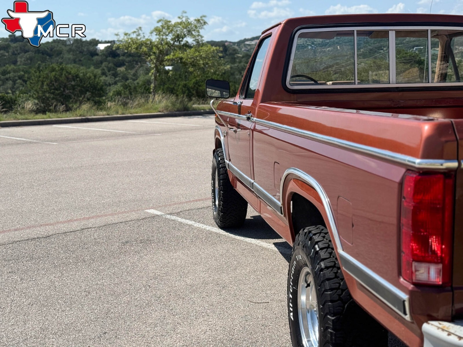 Ford-F-150-1984-Standard-Cab-Pickup-13