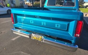 Ford-F-150-1985-6