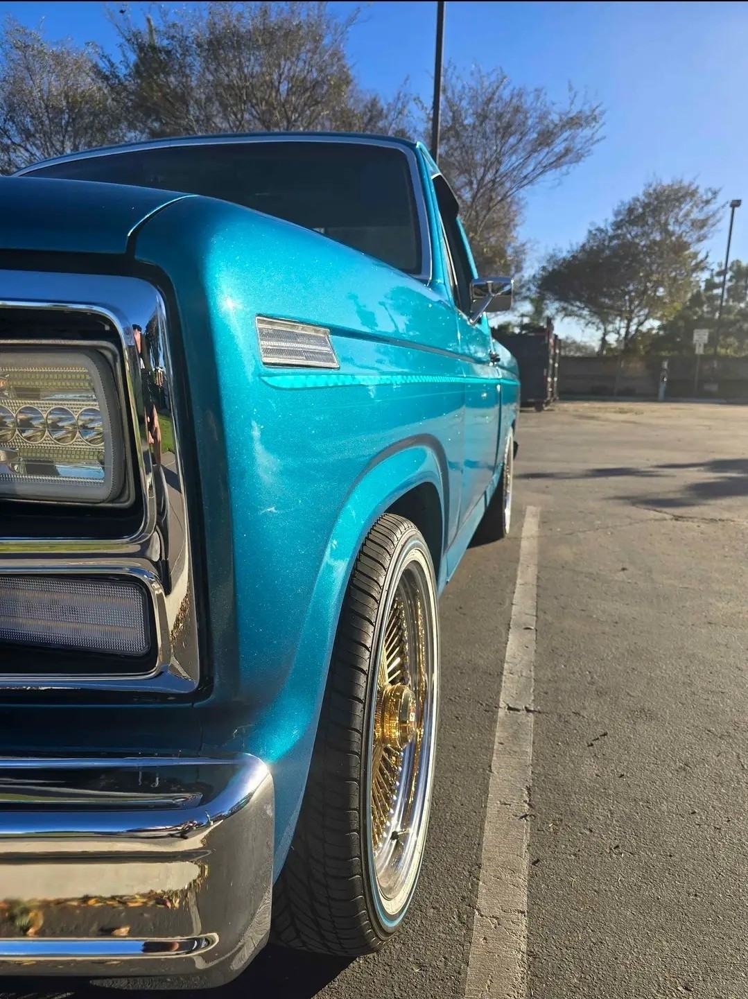 Ford-F-150-1985-7