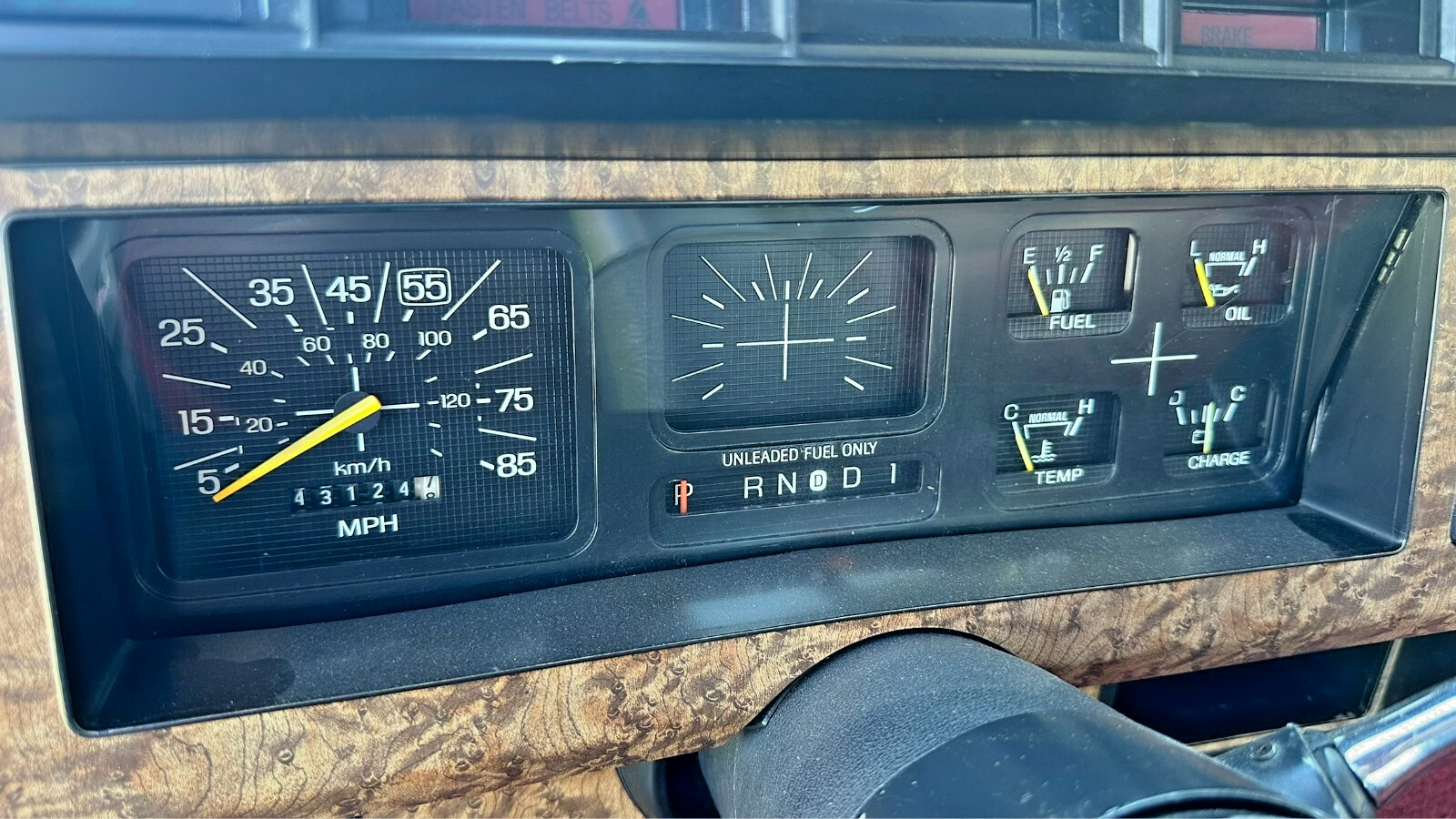 Ford-F-150-1986-Standard-Cab-Pickup-14
