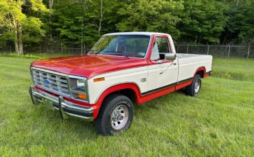 Ford-F-150-1986-Standard-Cab-Pickup-2