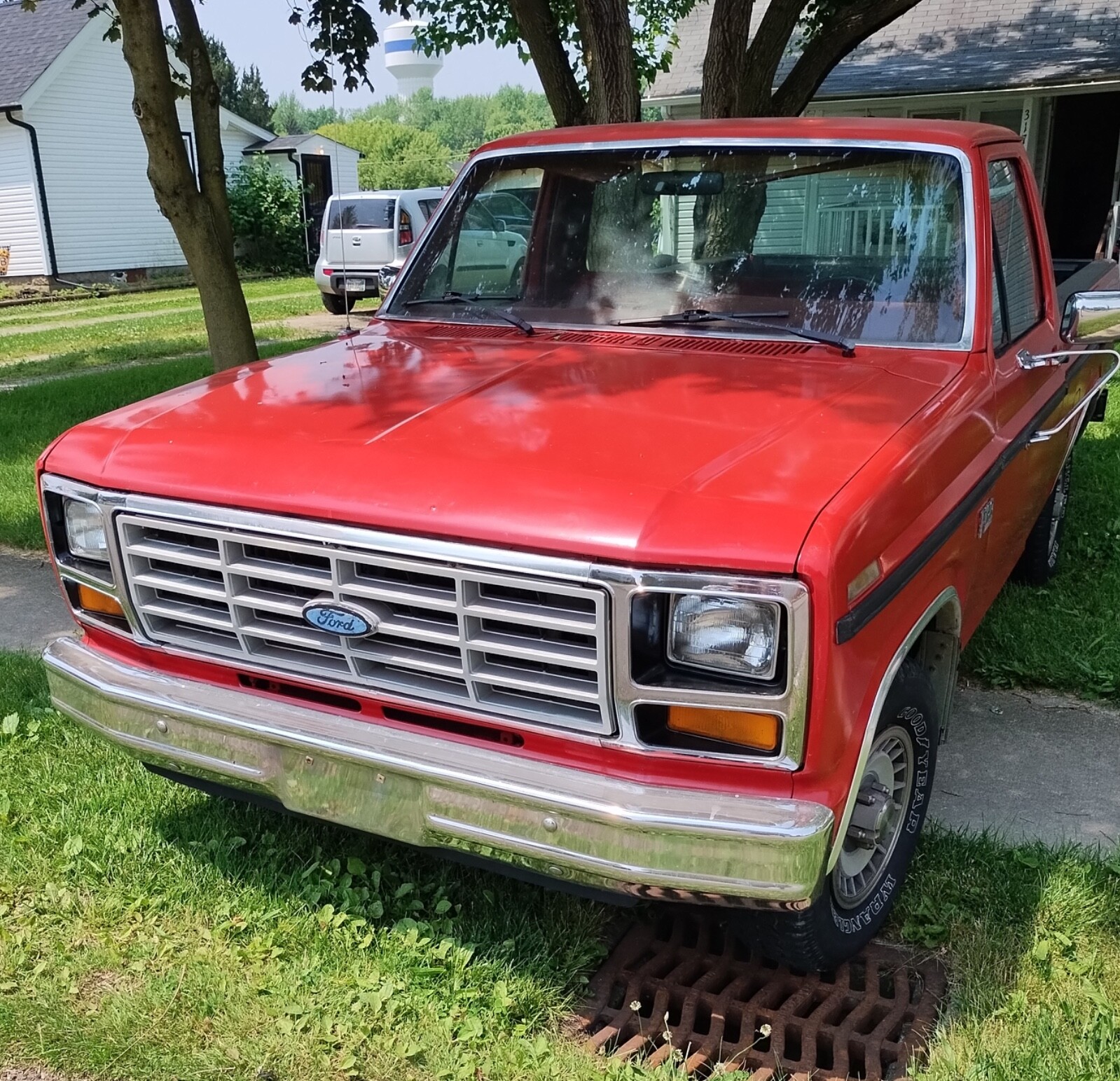 Ford-F-150-1986-Standard-Cab-Pickup