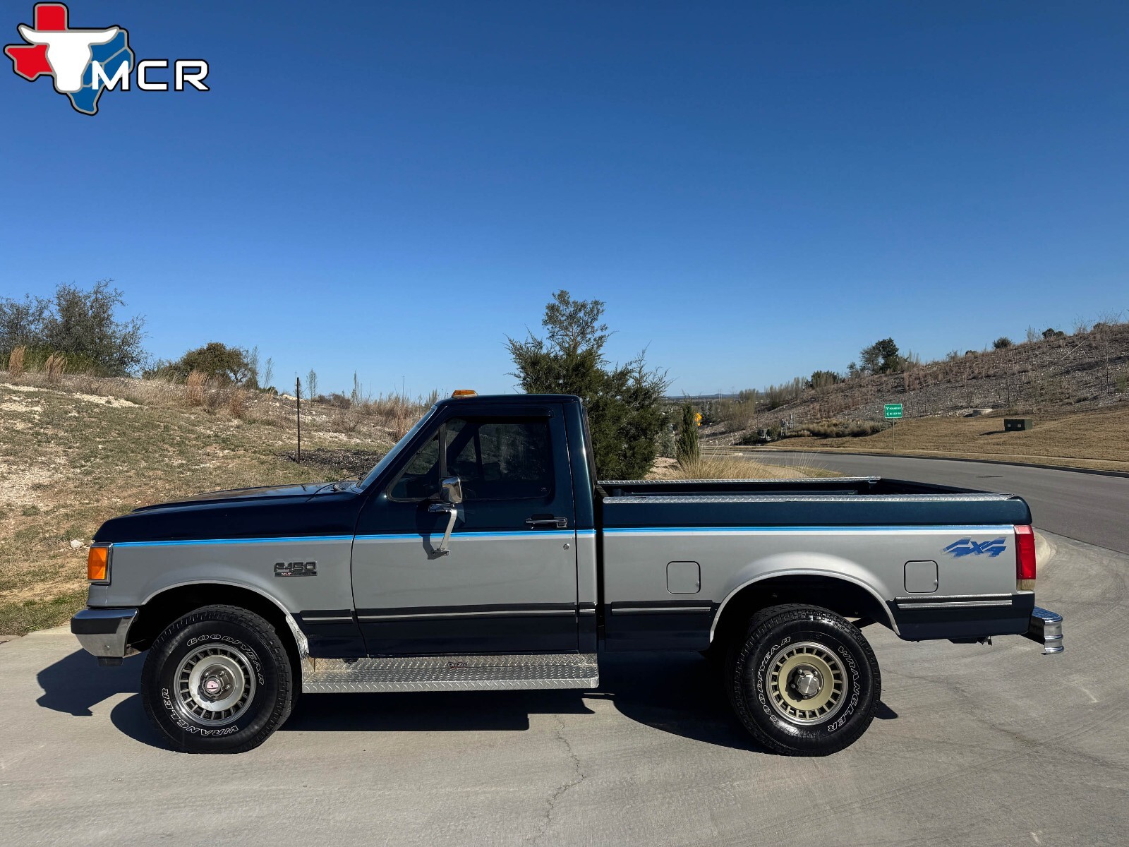 Ford-F-150-1988-Standard-Cab-Pickup-7