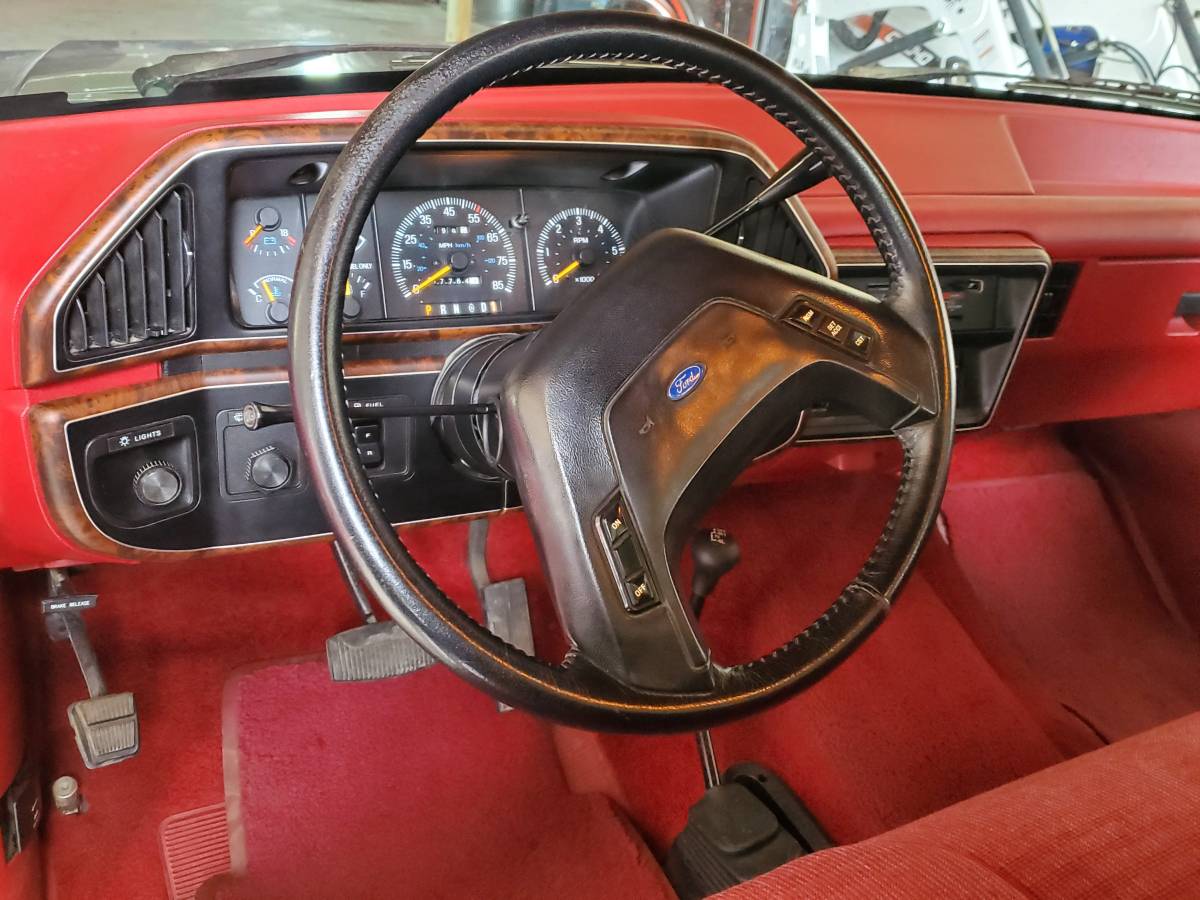 Ford-F-150-1990-red-13