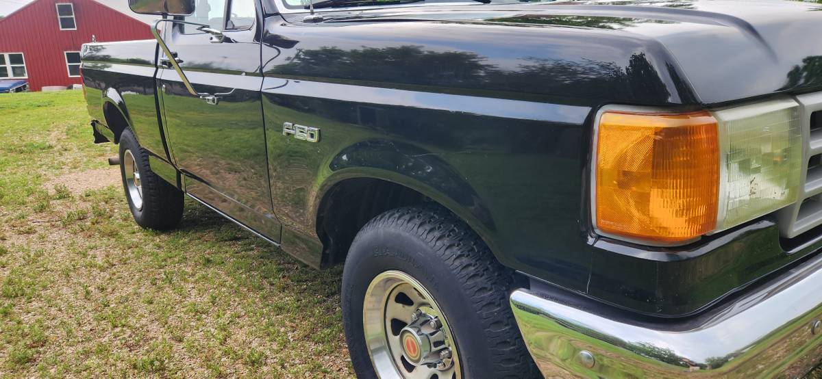 Ford-F-150-1991-black-17
