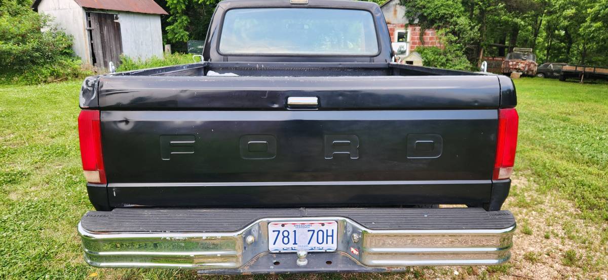 Ford-F-150-1991-black-4