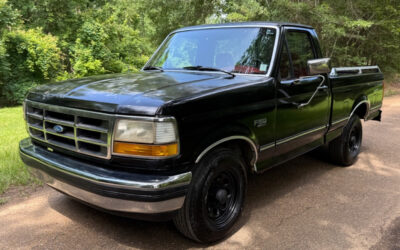 Ford F-150 1992 Standard Cab Pickup